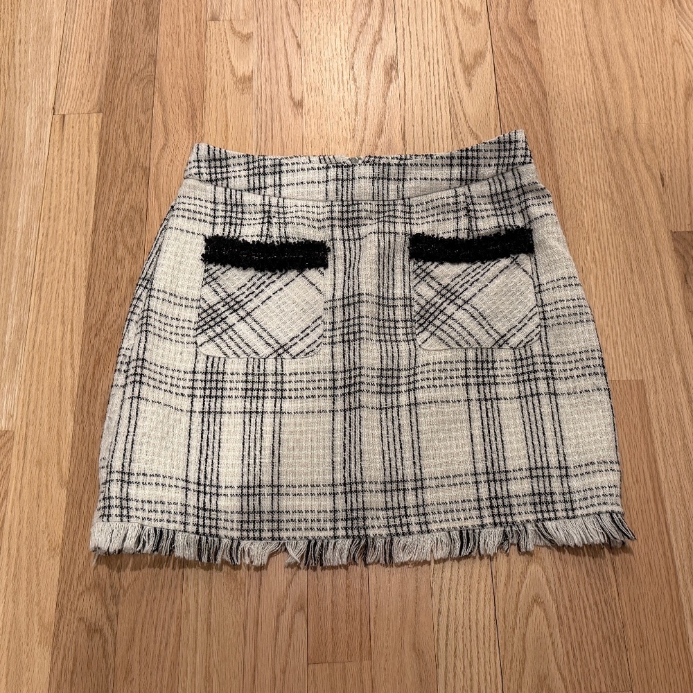 Cute Black and White Professional Skirts